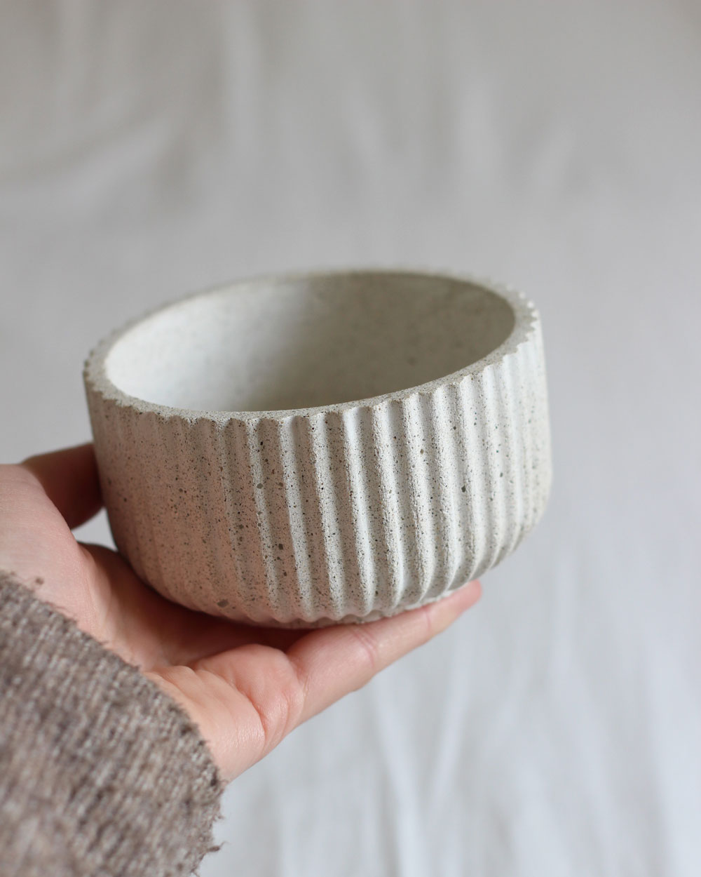 Ribbed Concrete Bowl 10.5