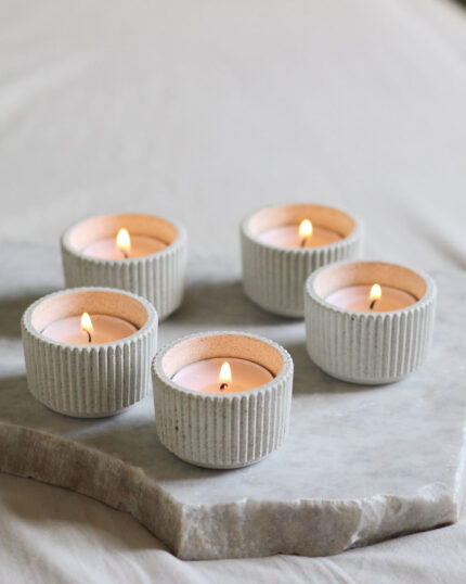 Ribbed Tealight Candle Holder